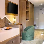 Hotel Mercure Ax Les Thermes 4*