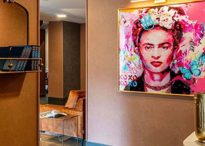 Mercure Ax Les Thermes מלון אקס-לה-טרמה