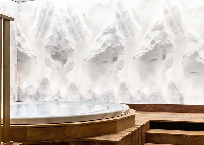 מלון Mercure Ax Les Thermes 4*