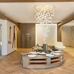 מלון Mercure Ax Les Thermes אקס-לה-טרמה