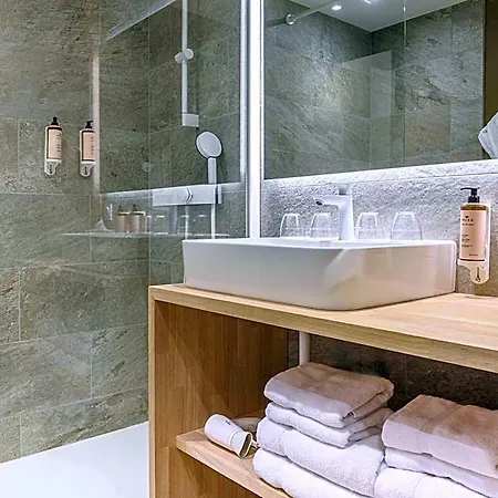 Mercure Ax Les Thermes 4*