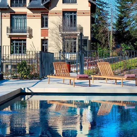 Mercure Ax Les Thermes 4*